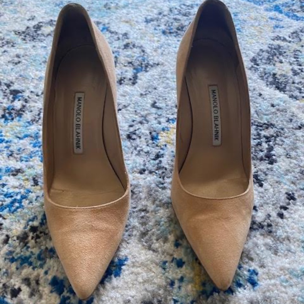 Manolo Blahnik Nude Suede "BB Pump" sz 37.5/7.5